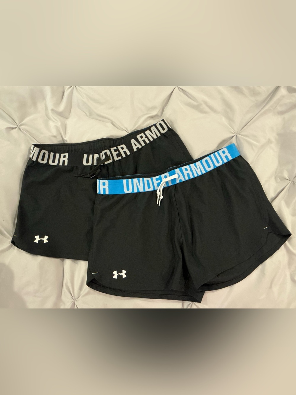 EUC - Women’s Under Armour Black/Blue Athletic Shorts (Set of 2 pairs)-Size MED